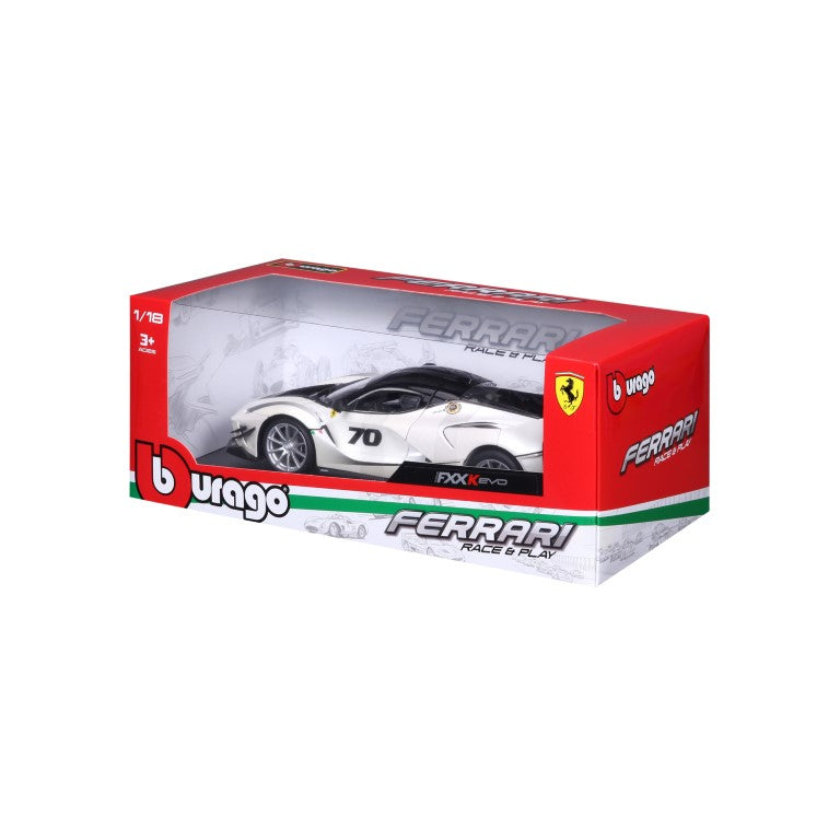 18-16012 #70 -  1:18 - Bburago Ferrari Race & Play -  FXX K EVO - Bianco