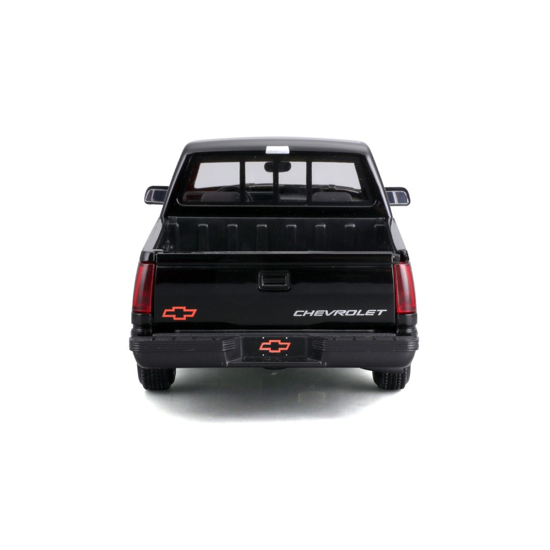 32901 BK1:24 - 1993 Chevrolet 454 SS Pick-up Nera