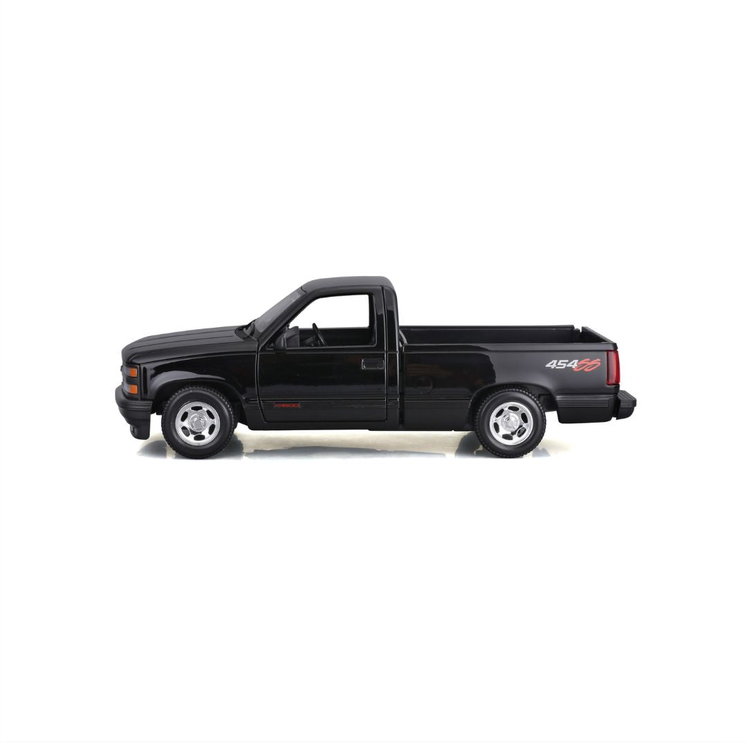 32901 BK1:24 - 1993 Chevrolet 454 SS Pick-up Nera