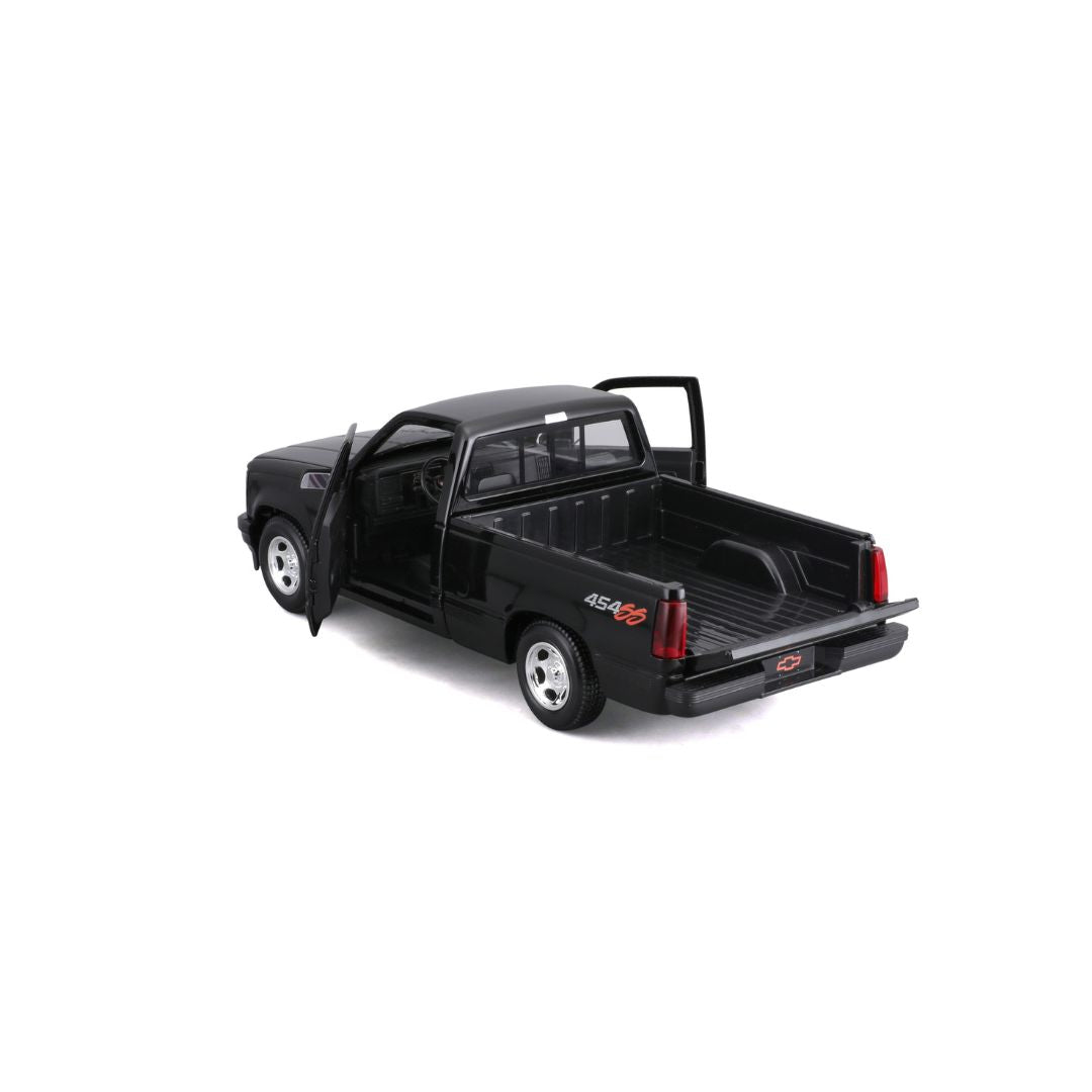 32901 BK1:24 - 1993 Chevrolet 454 SS Pick-up Nera