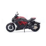 10-11023 - Bburago Maisto - 1:12 Motorcycles -  Ducati Diavel Carbon 11023