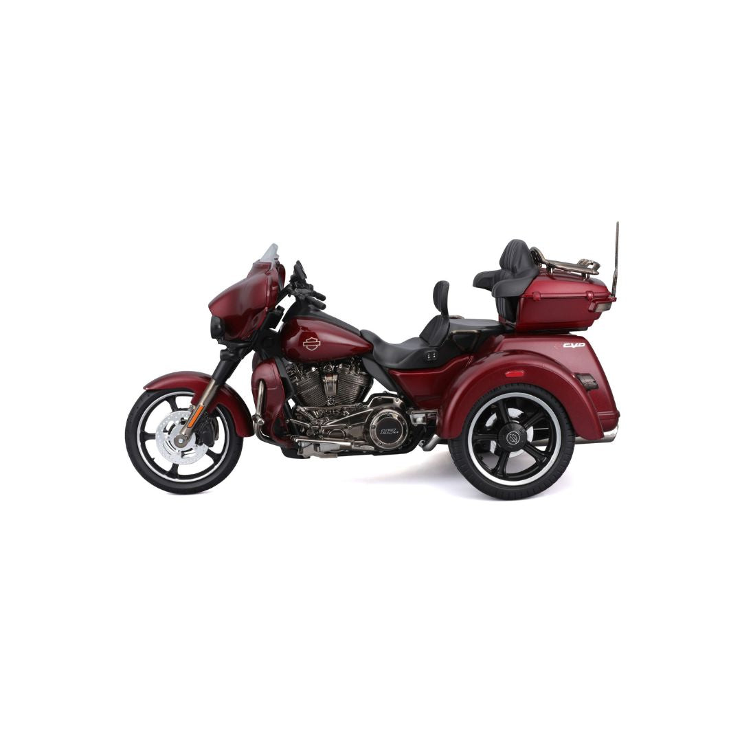 32337 RD Bburago - Harley-Davidson CVO Tri Glide, rossa - Scala 1:12