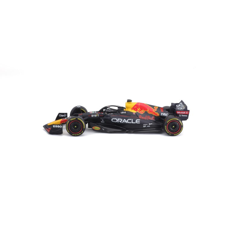 18-38061 #1 Verstappen - Bburago - 1:43 RACE - F1 Oracle Red Bull Racing RB18