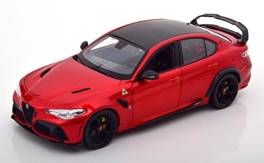 18-11049  Bburago - Alfa Romeo Giulia GTAm 2020 Red - 1:18