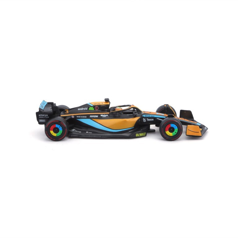 18-38064 #3 Ricciardo - Bburago - 1:43 - RACE - McLaren F1 MCL 36 con casco