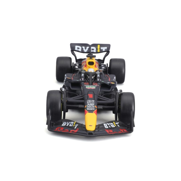 18-38062 #1 Verstappen - Bburago - 1:43 RACE - F1 Red Bull Racing RB18 con casco