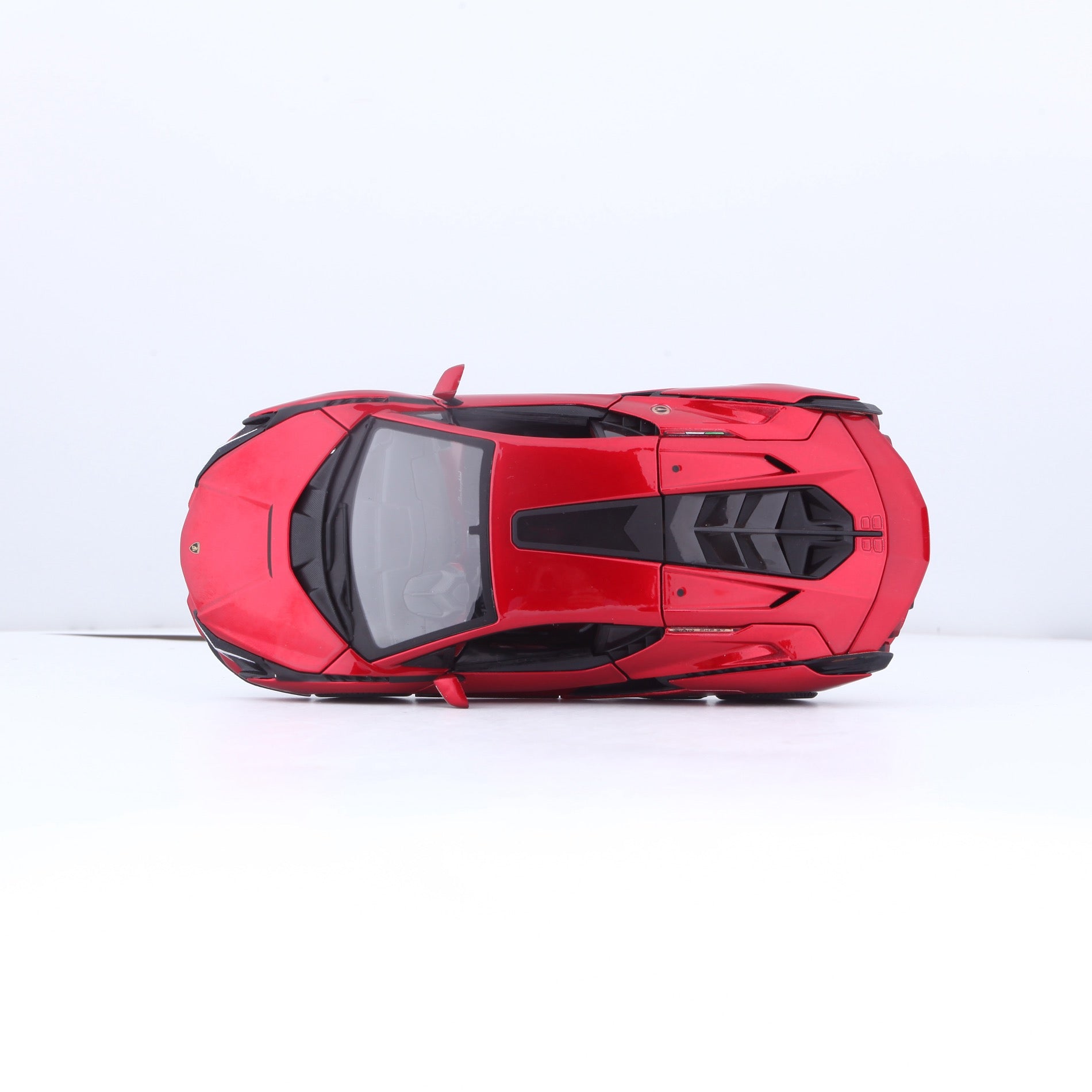 18-21099 RD - Bburago - 1:24 - Lamborghini Sin FKP 37 - Rossa