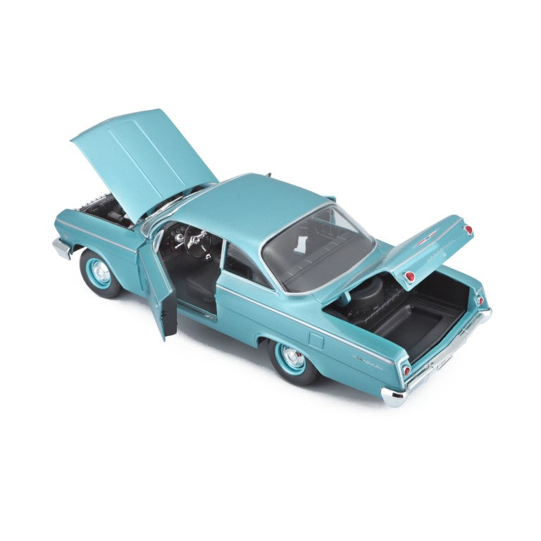 10-31641 - Bburago Maisto - 1:18 - 1962 Chevrolet Bel Air - Azzurro Metallizzato