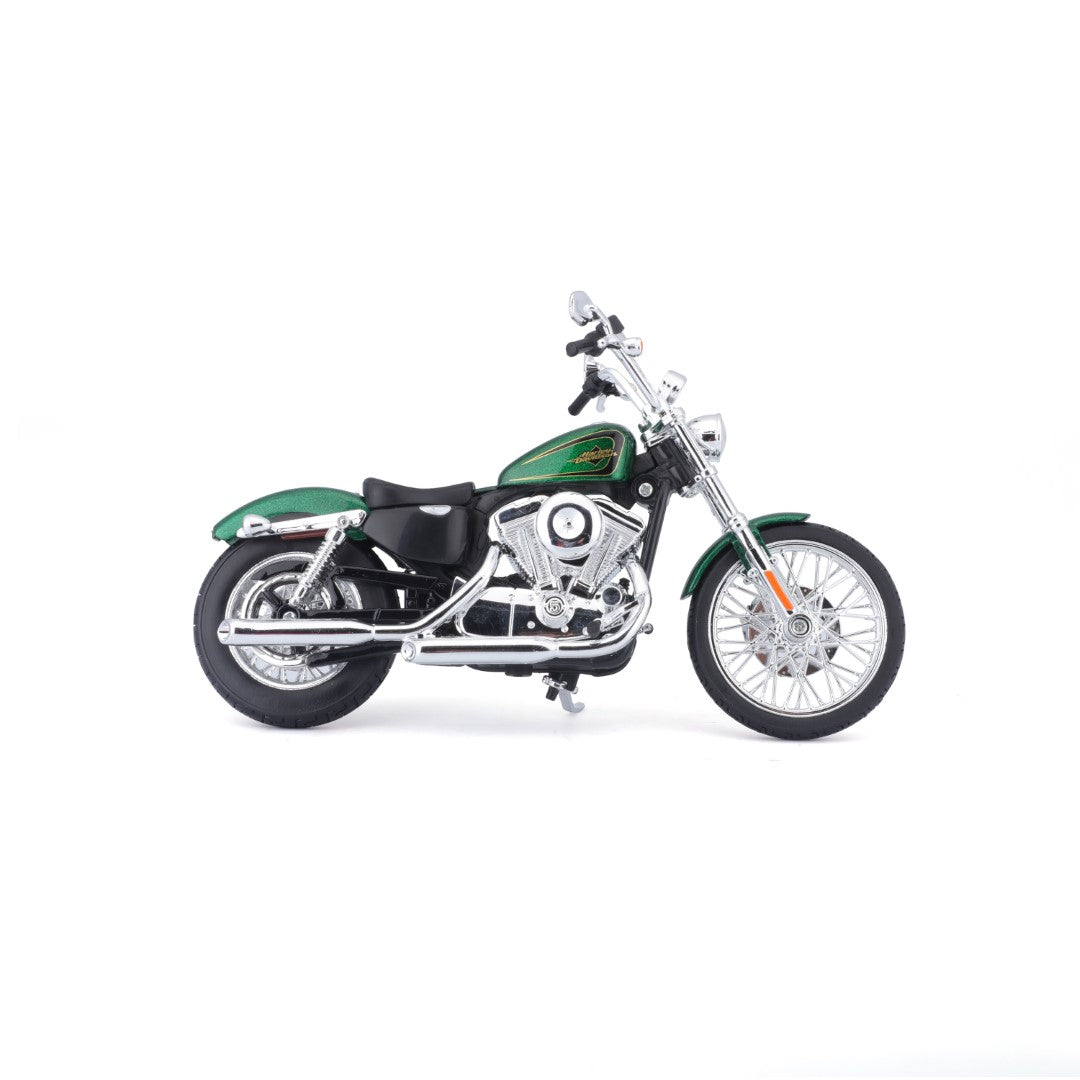 32335 Bburago Maisto - Harley-Davidson XL 1200V Seventy-Two - 1:12