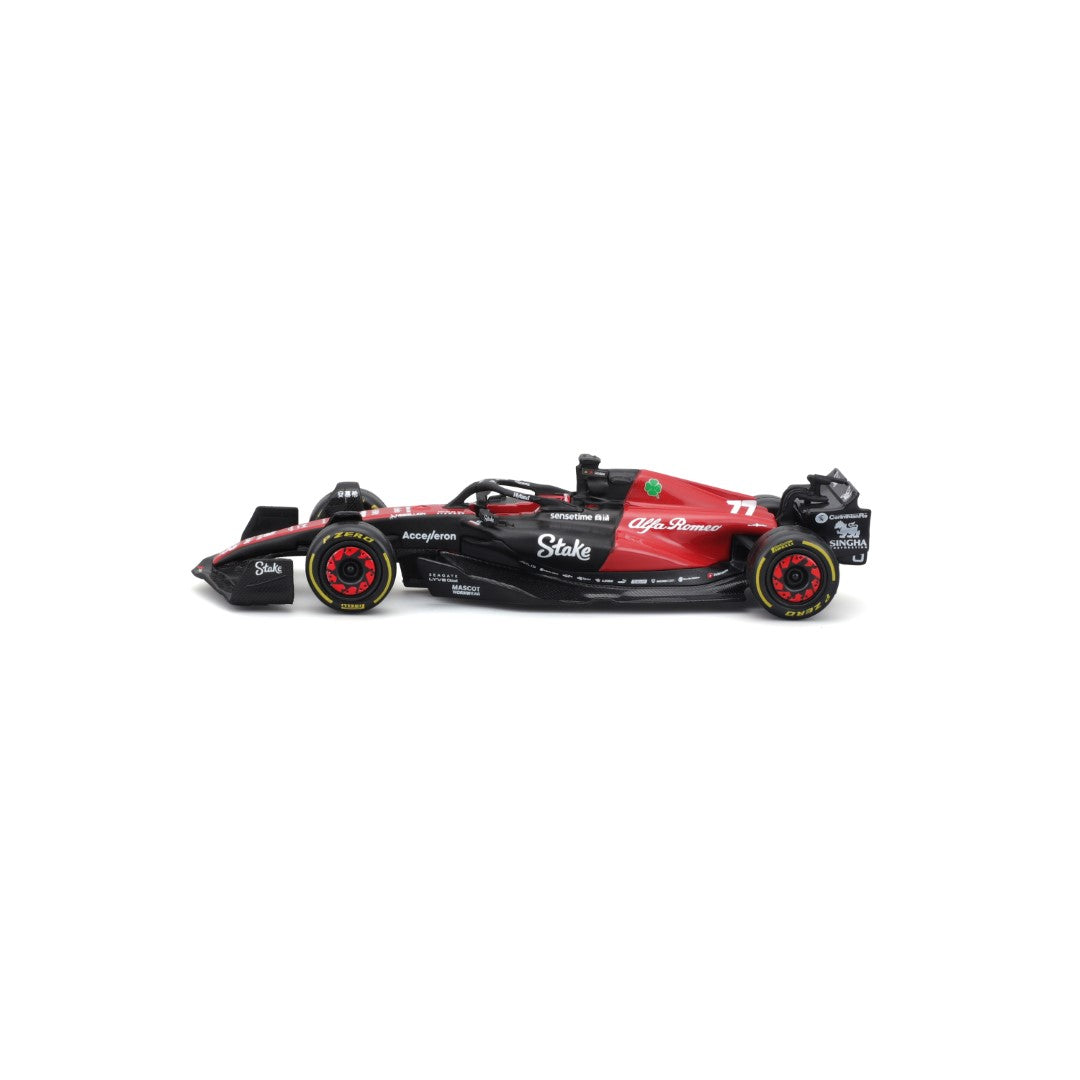 18-38085 Bburago Race - Alfa Romeo C43 (2023) - #77 Bottas - 1:43