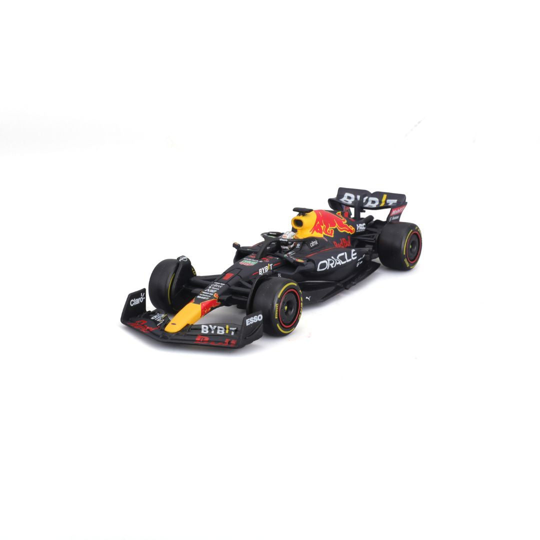 18-28026 Bburago - Oracle Red Bull Racing RB18 (2022) #1 Verstappen