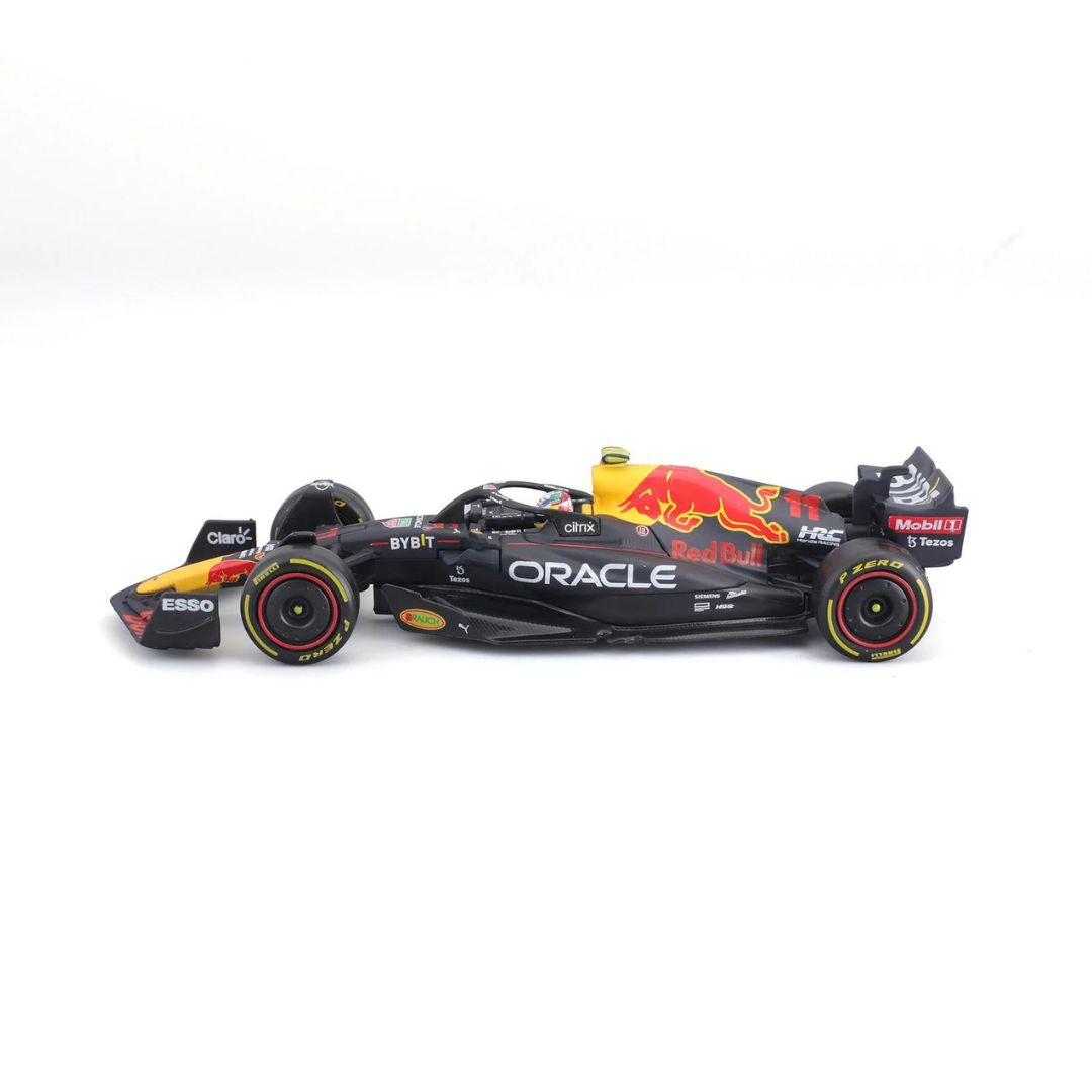 18-28026P Bburago - Oracle Red Bull Racing RB18 (2022) - #11 Perez