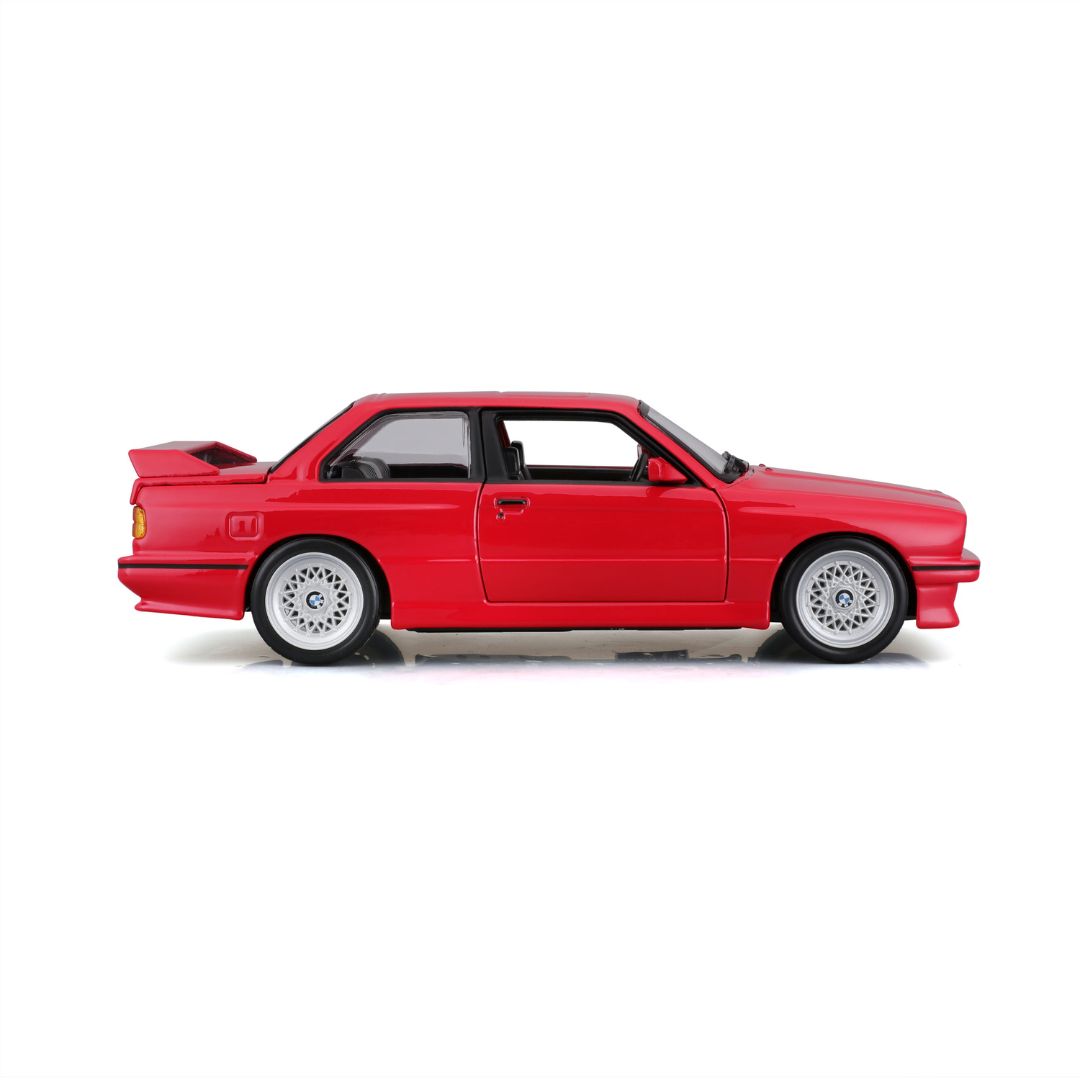 18-21100 Bburago - BMW M3 e30 (1988), rossa - Scala 1:24