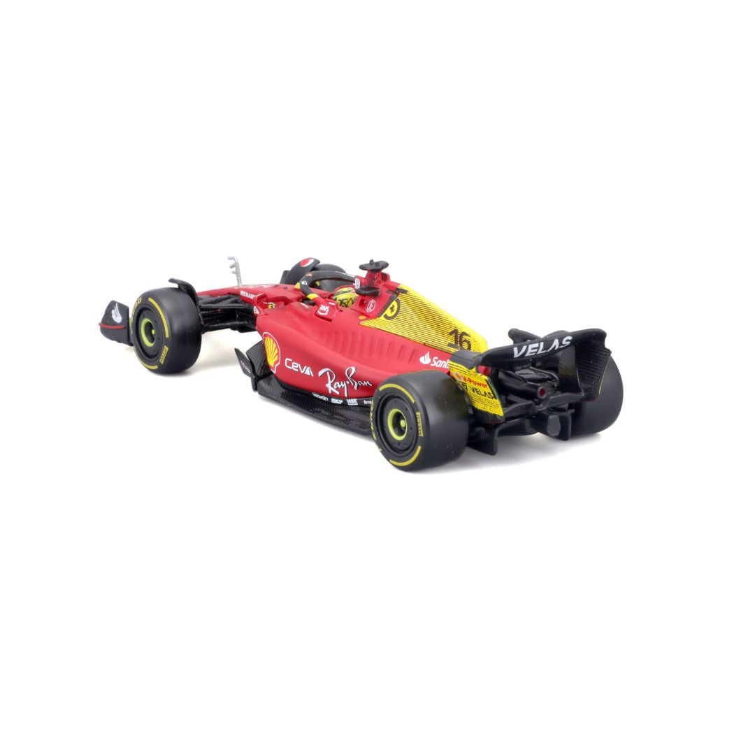 18-36831 Bburago - Ferrari F1- 75 (2022) #16 Leclerc, con casco 1:43