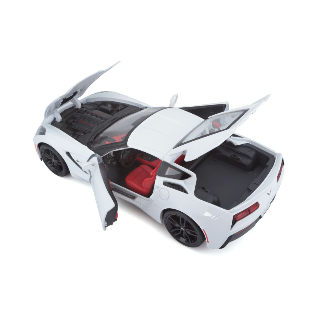 31677 Bburago Maisto - Corvette Stingray Z51, bianca - Scala 1:18