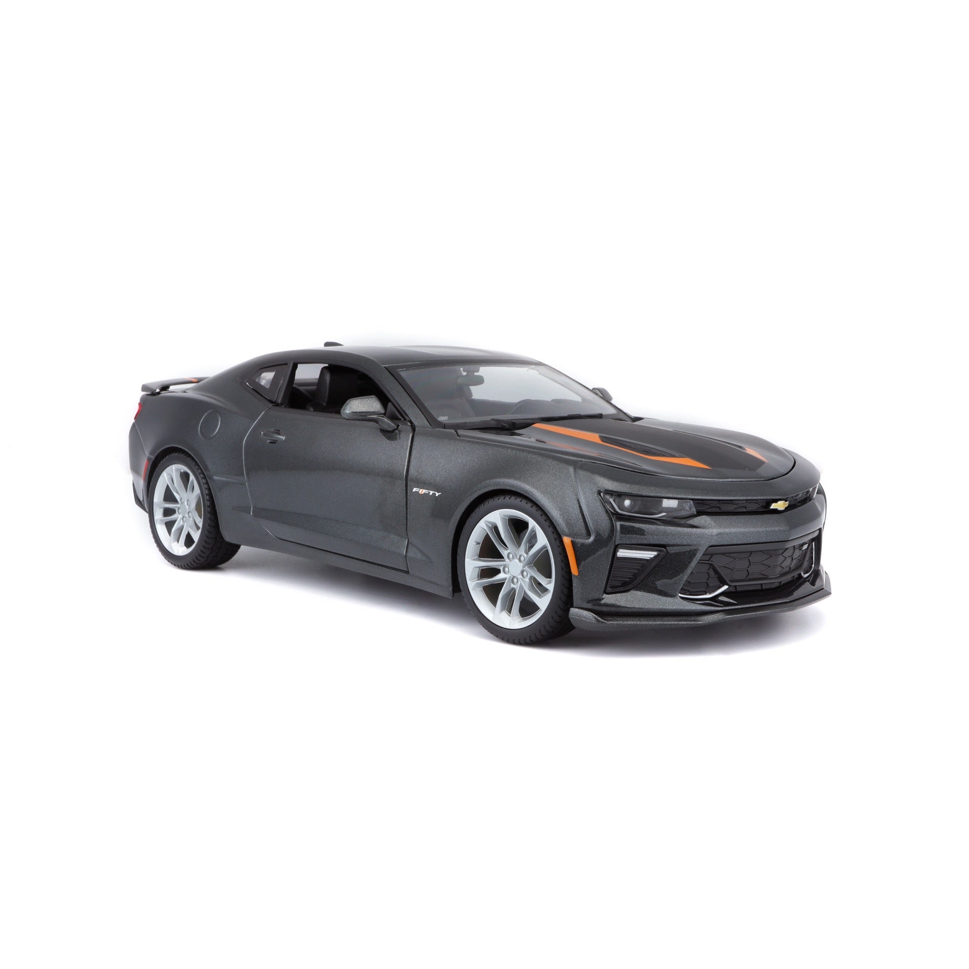 31385 - Bburago Maisto 1:18 - 2017 Chevrolet Camaro 50th Anniversary Grigio Met.