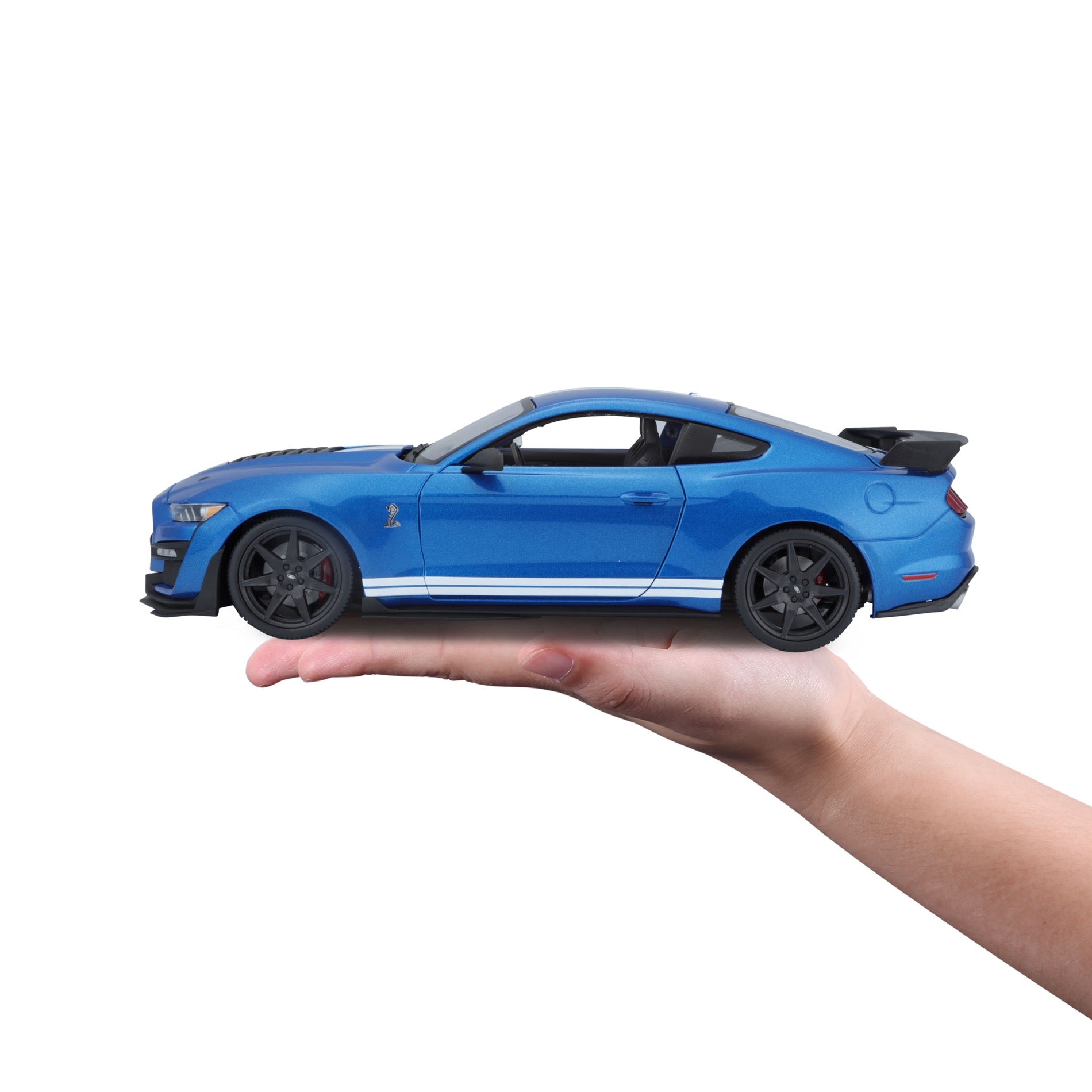 31388 BU - Bburago Maisto  1:18 - 2020 Ford Shelby GT500 Blu Met.