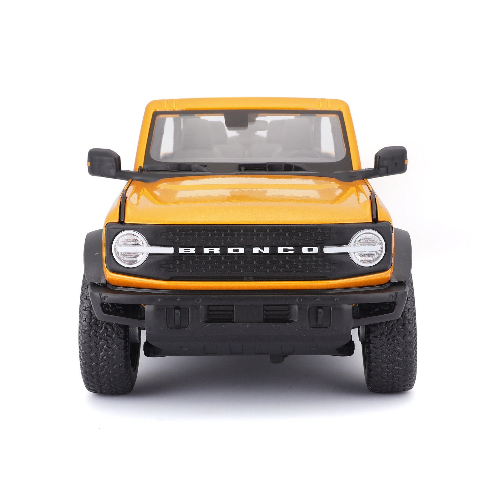 31457 1:18 BburagoMaisto 2021 Ford Bronco Badlands (No Door) Arancione