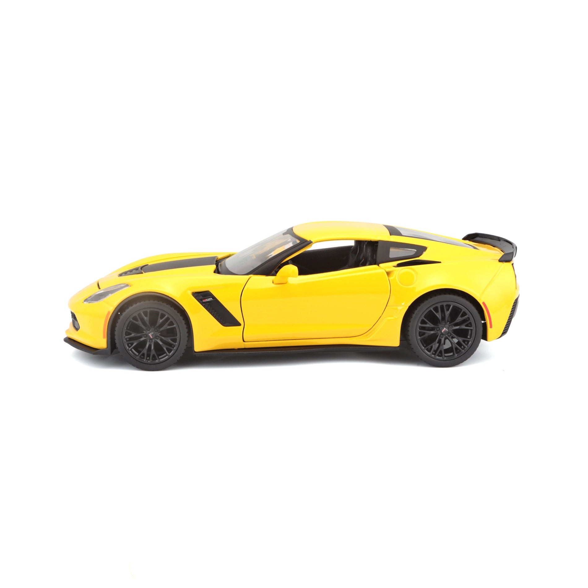 31133 YL Bburago Maisto  1:24 - 2015 Corvette Z0 6 Gialla