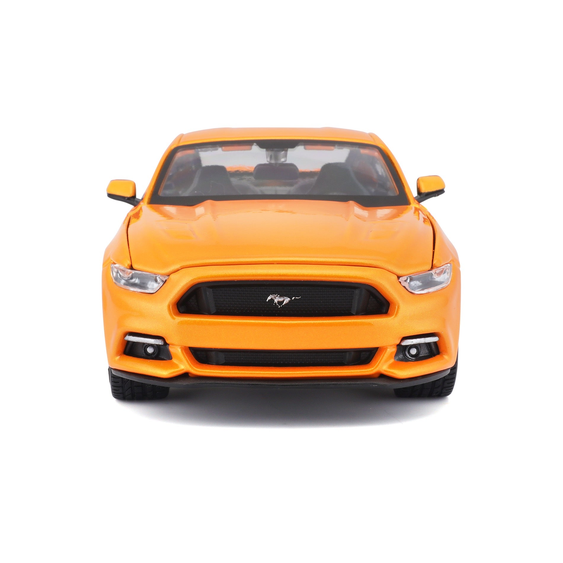 10-31508 OG Bburago Maisto 1:24 - 2015 Ford Mustang GT Arancione