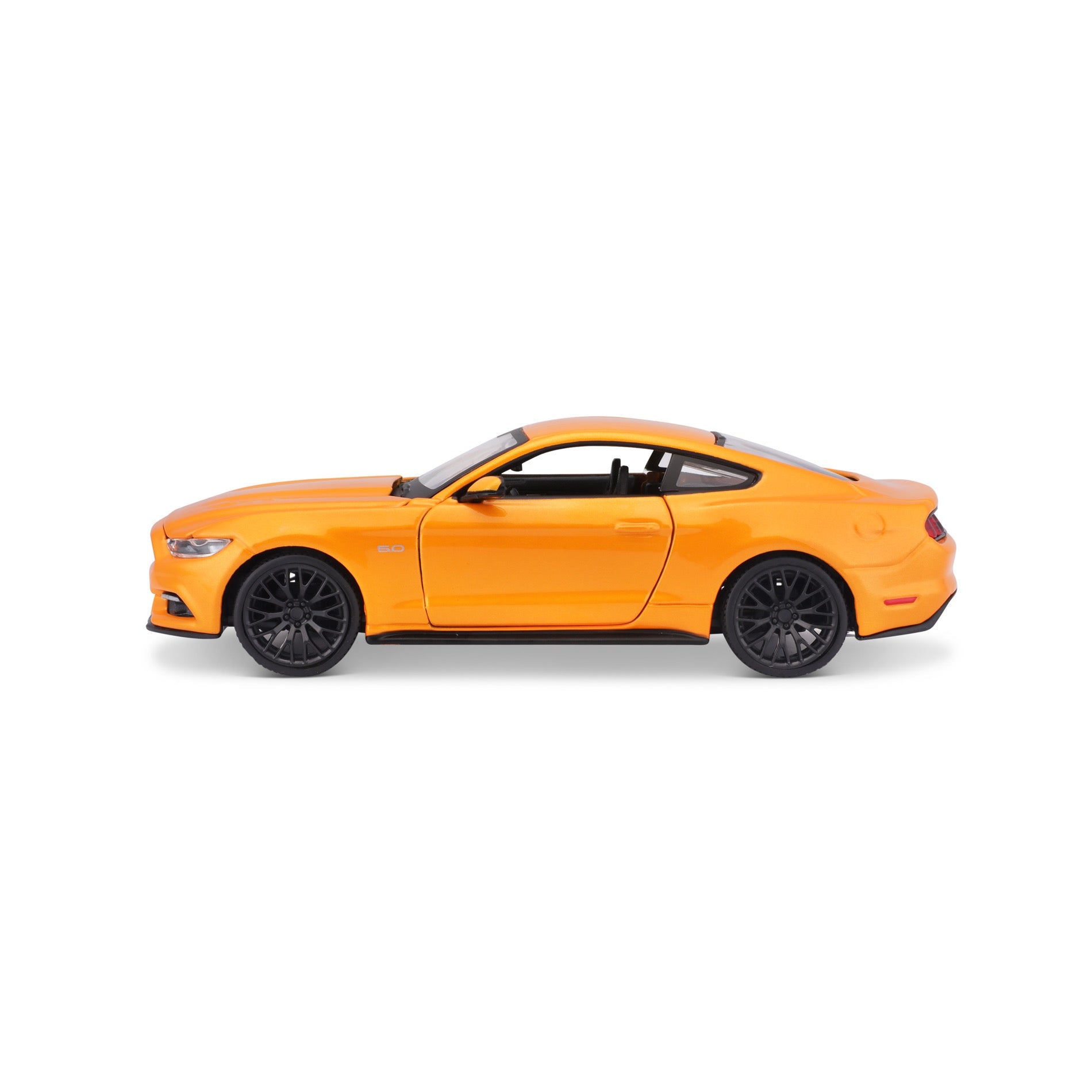 10-31508 OG Bburago Maisto 1:24 - 2015 Ford Mustang GT Arancione