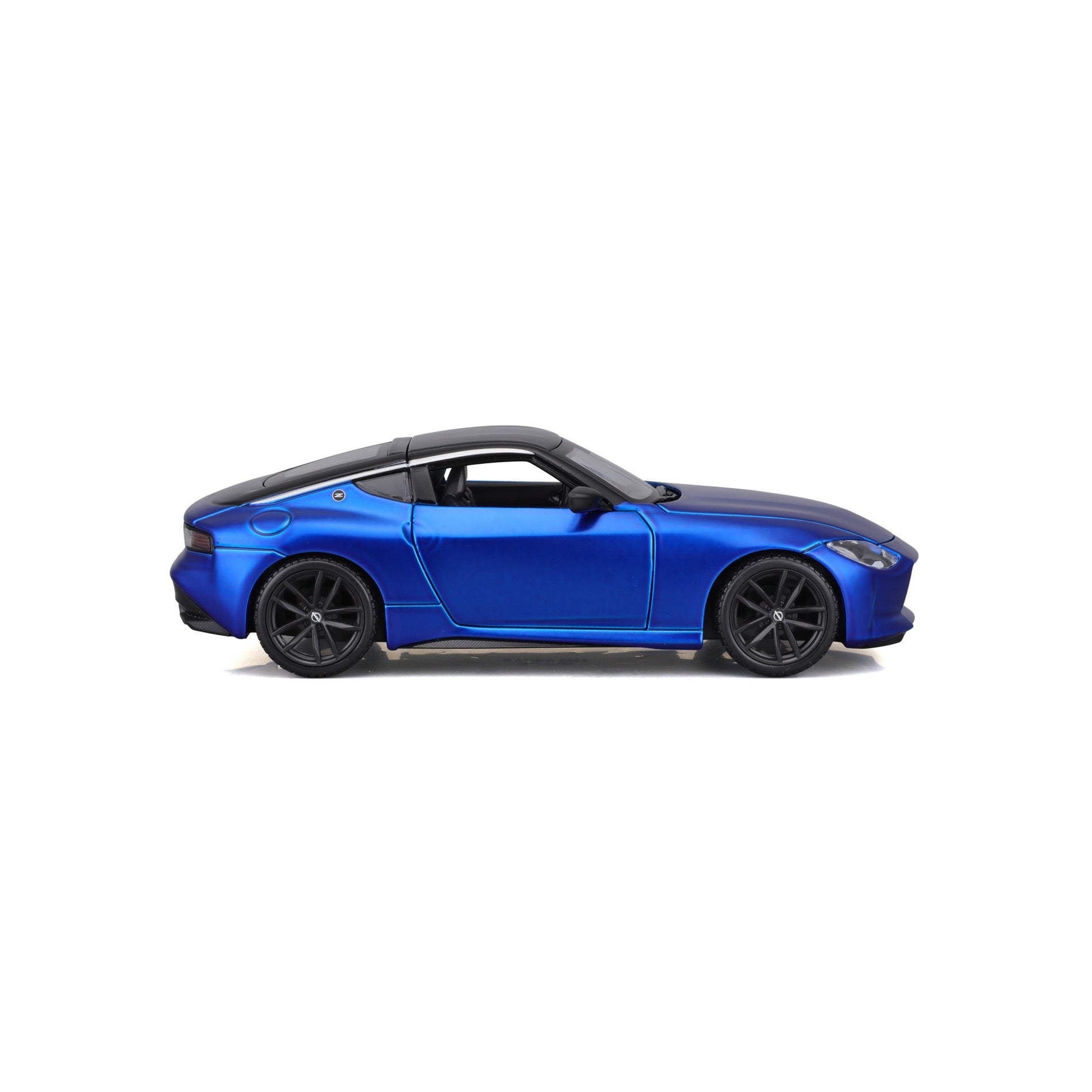 10-32904 BU Bburago Maisto - 2023 Nissan Z Blu scala 1:24