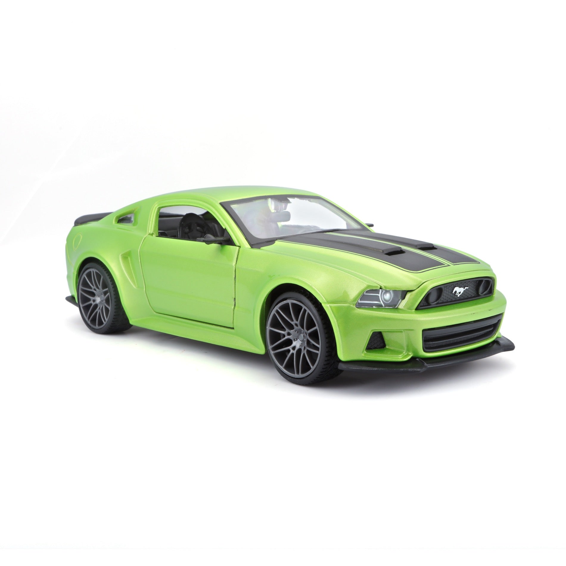 31506 Bburago Maisto 1:24 - Ford Mustang Street Race Verde Met