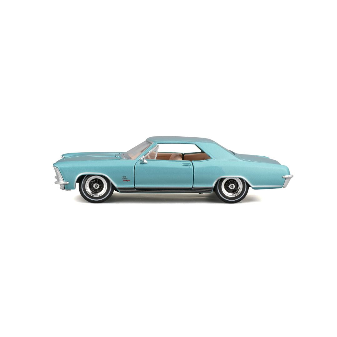 10-31214 Bburago Maisto - Buick Riviera (1965), blu - Scala 1:24