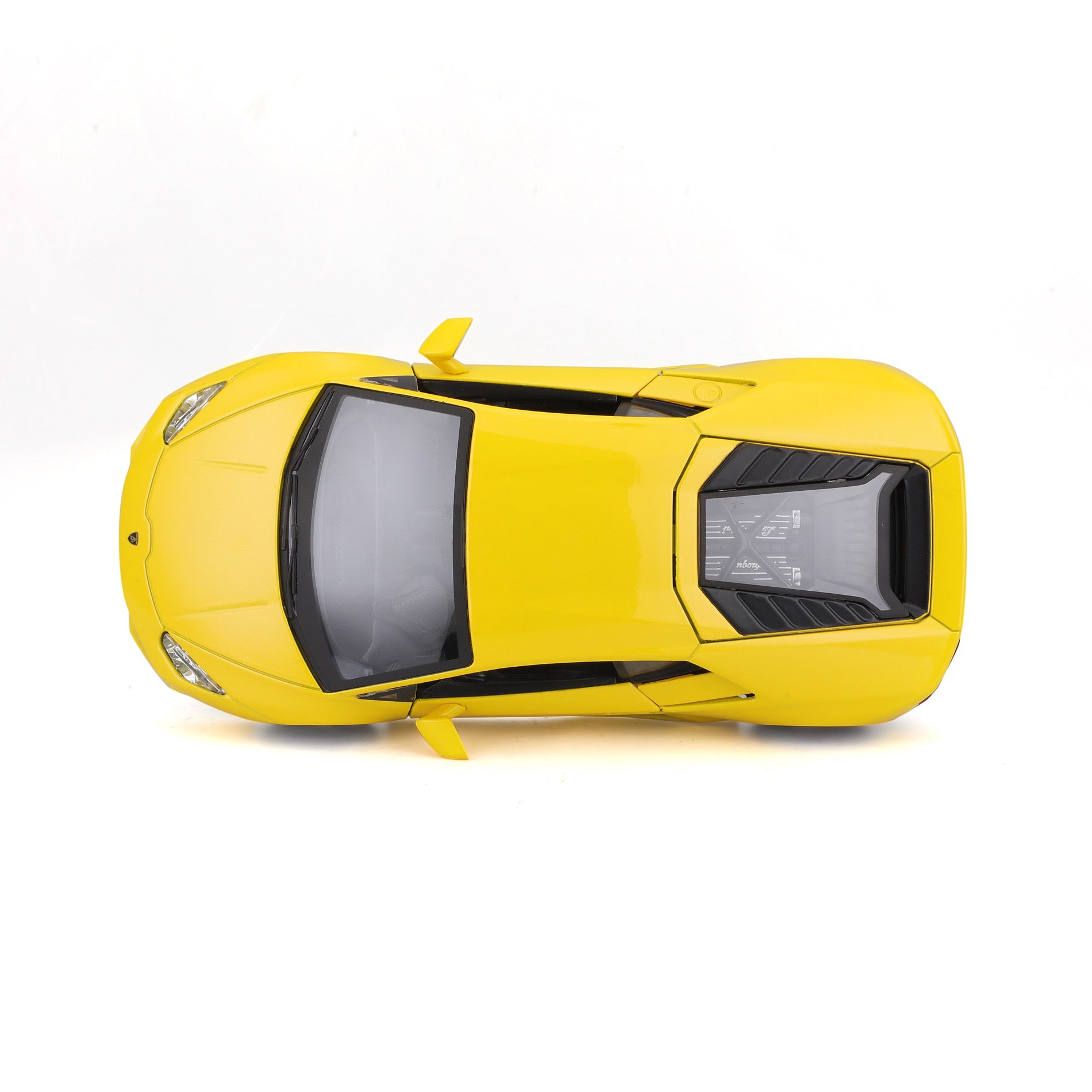 31509 YL -Bburago Maisto  1:24 - Lamborghini Huracn LP 610-4 Pearl Gialla