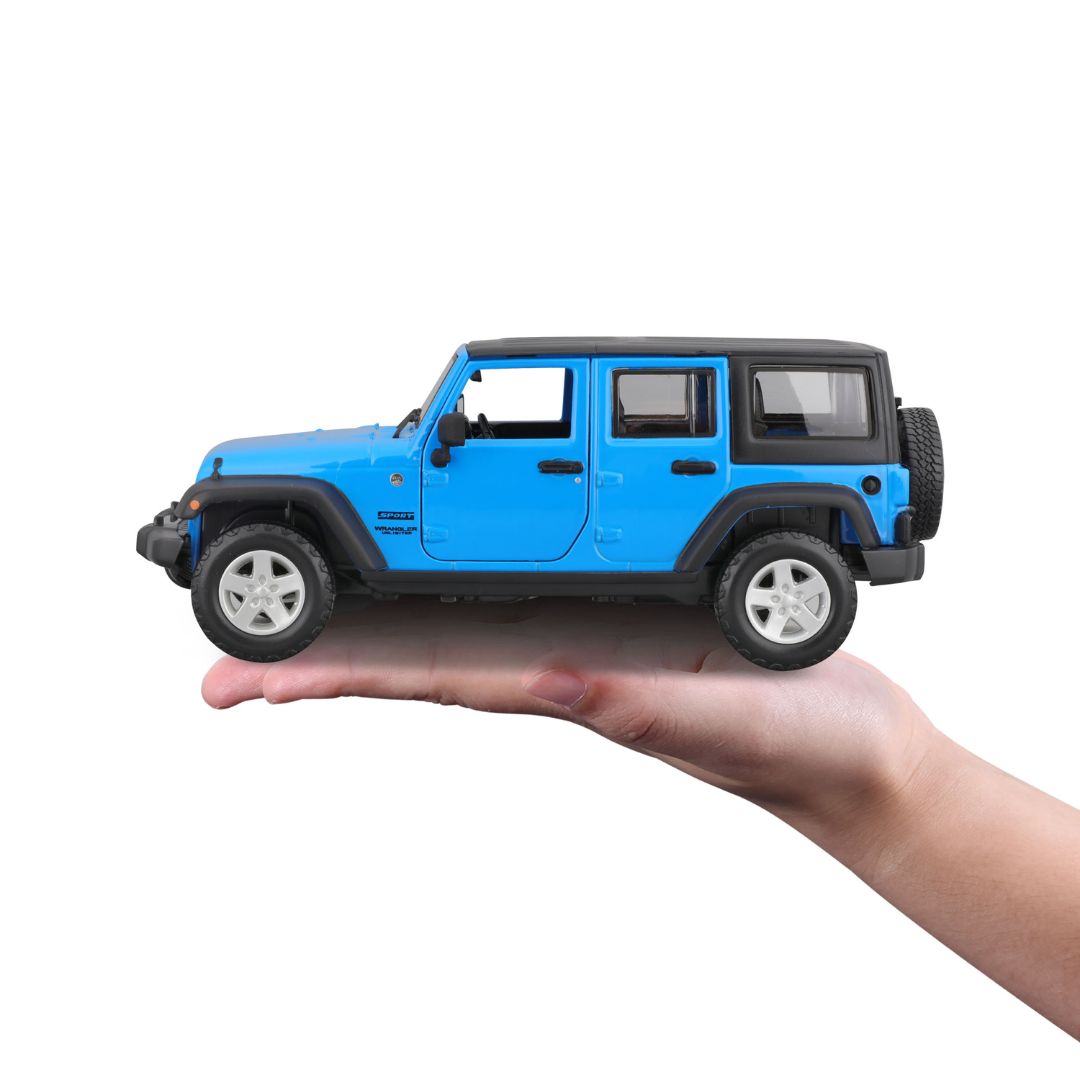 31268 Bburago Maisto - Jeep Wrangler Unlimited (2015), blu - 1:24