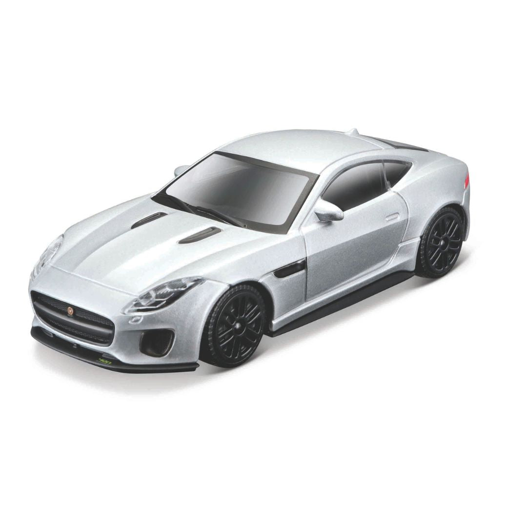 18-30383 Bburago Street Fire - Jaguar F-Type R Dynamic (V6) - 1:43