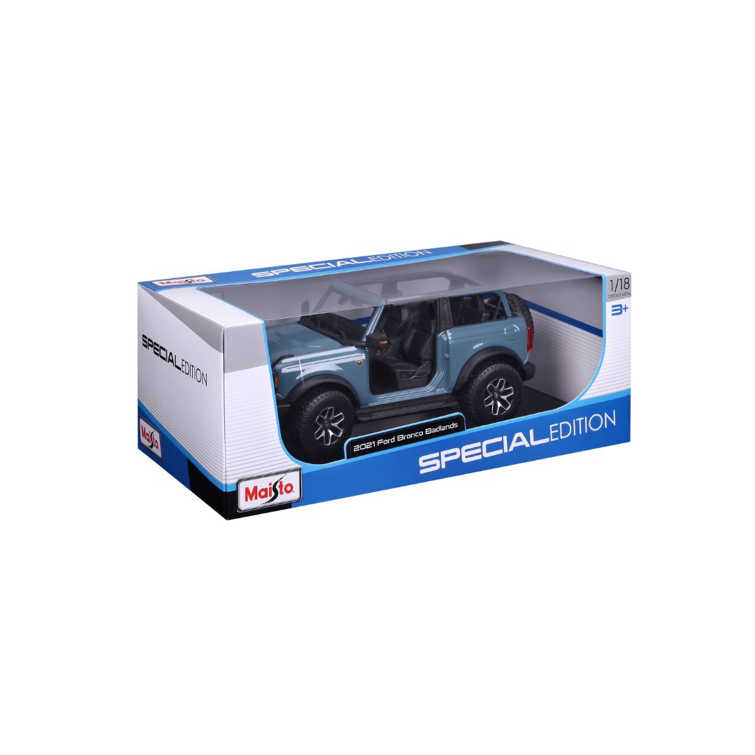 31457 BU Bburago Maisto - Ford Bronco Badlands 2021 (no door), blu