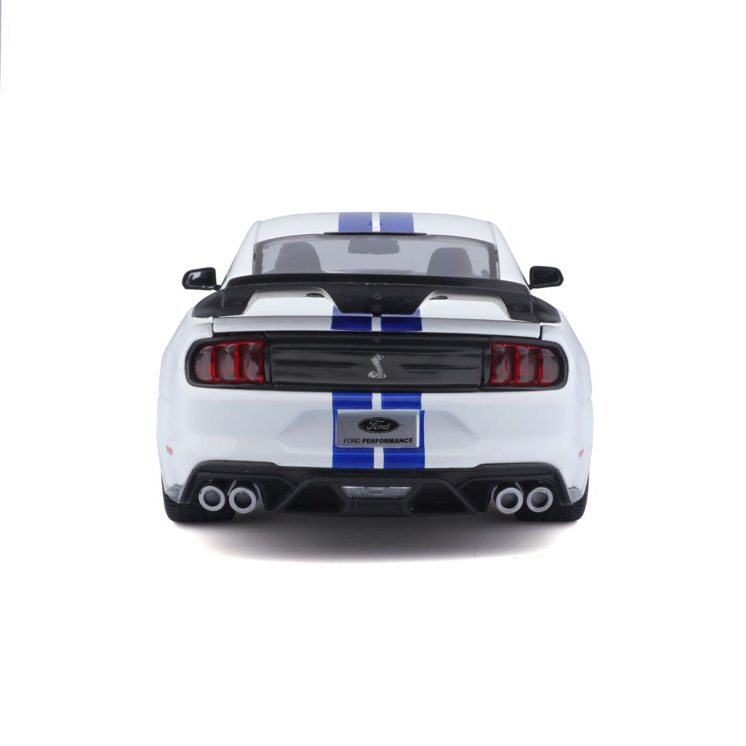 31452 WT Bburago Maisto - Mustang Shelby GT500 (2020), bianca - 1:18