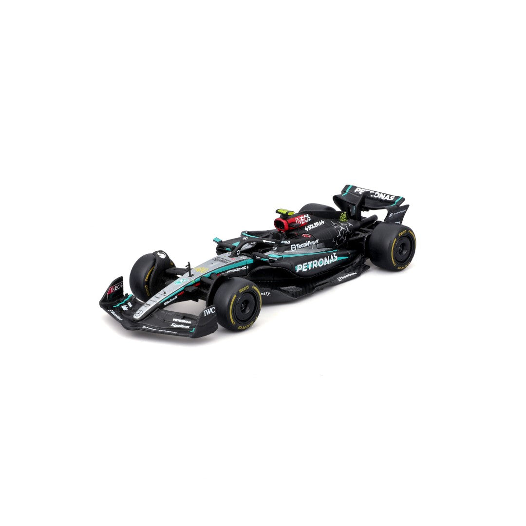 *18-38208H Bburago Race - Mercedes F1 W15 E-Performance #44 Hamilton