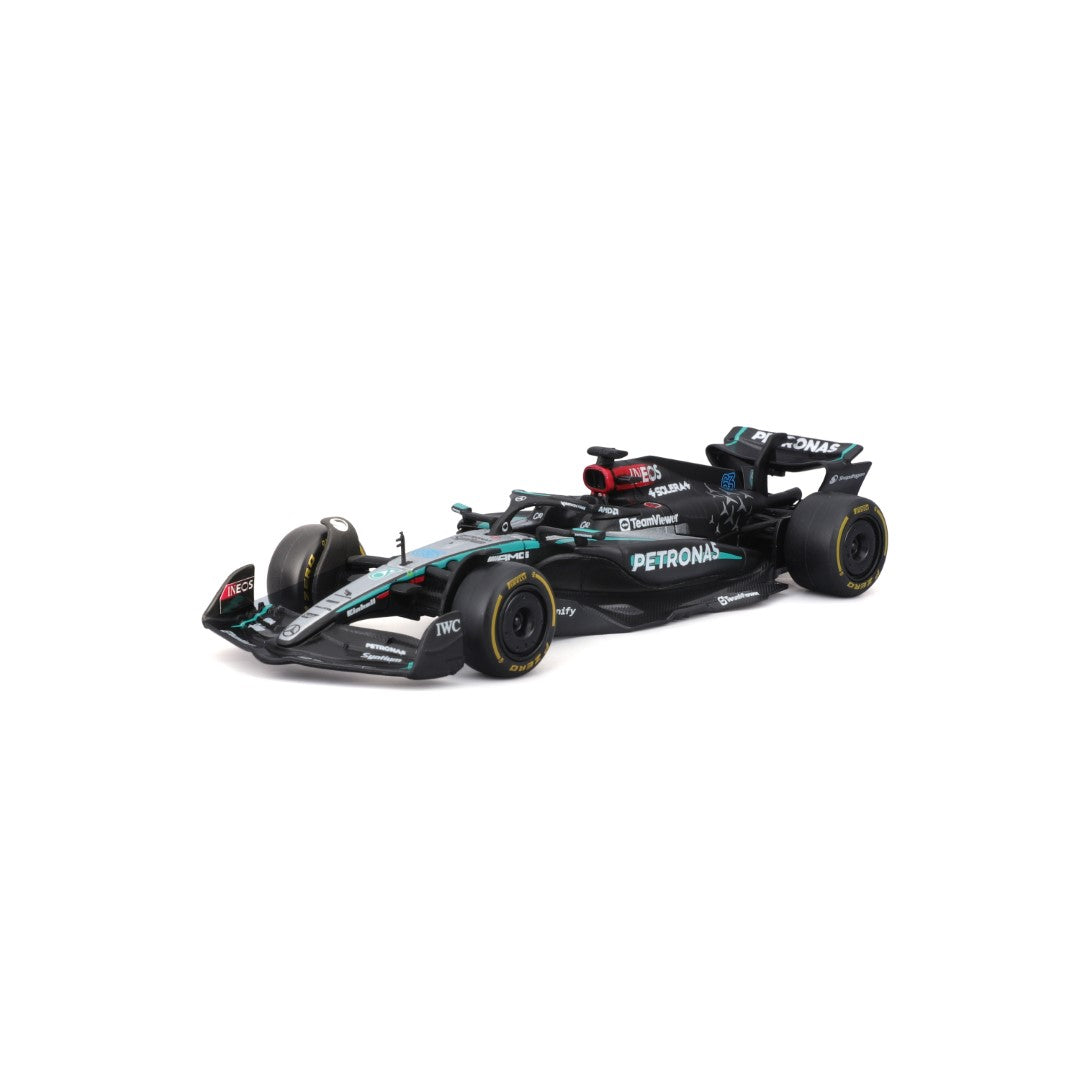 *18-38208R Bburago Race - Mercedes F1 W15 E-performance #63 (Russel)