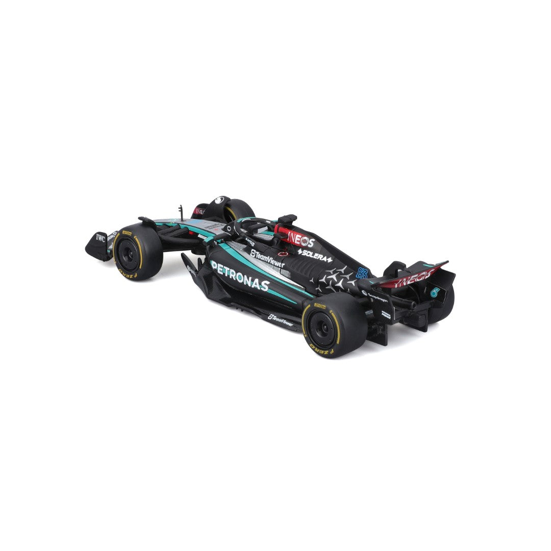 *18-38208R Bburago Race - Mercedes F1 W15 E-performance #63 (Russel)