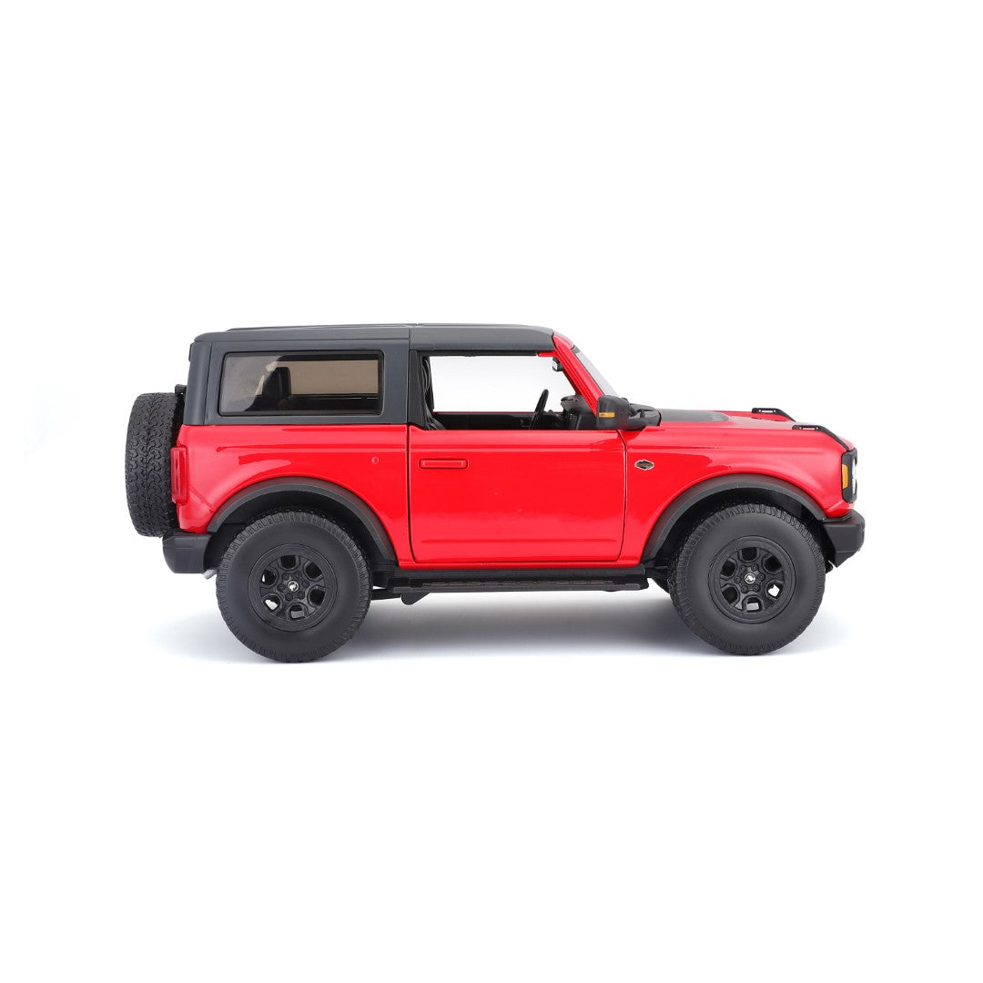 31456 Burago Maisto - Ford Bronco Wildtrak (2021), nera o rossa - 1:18