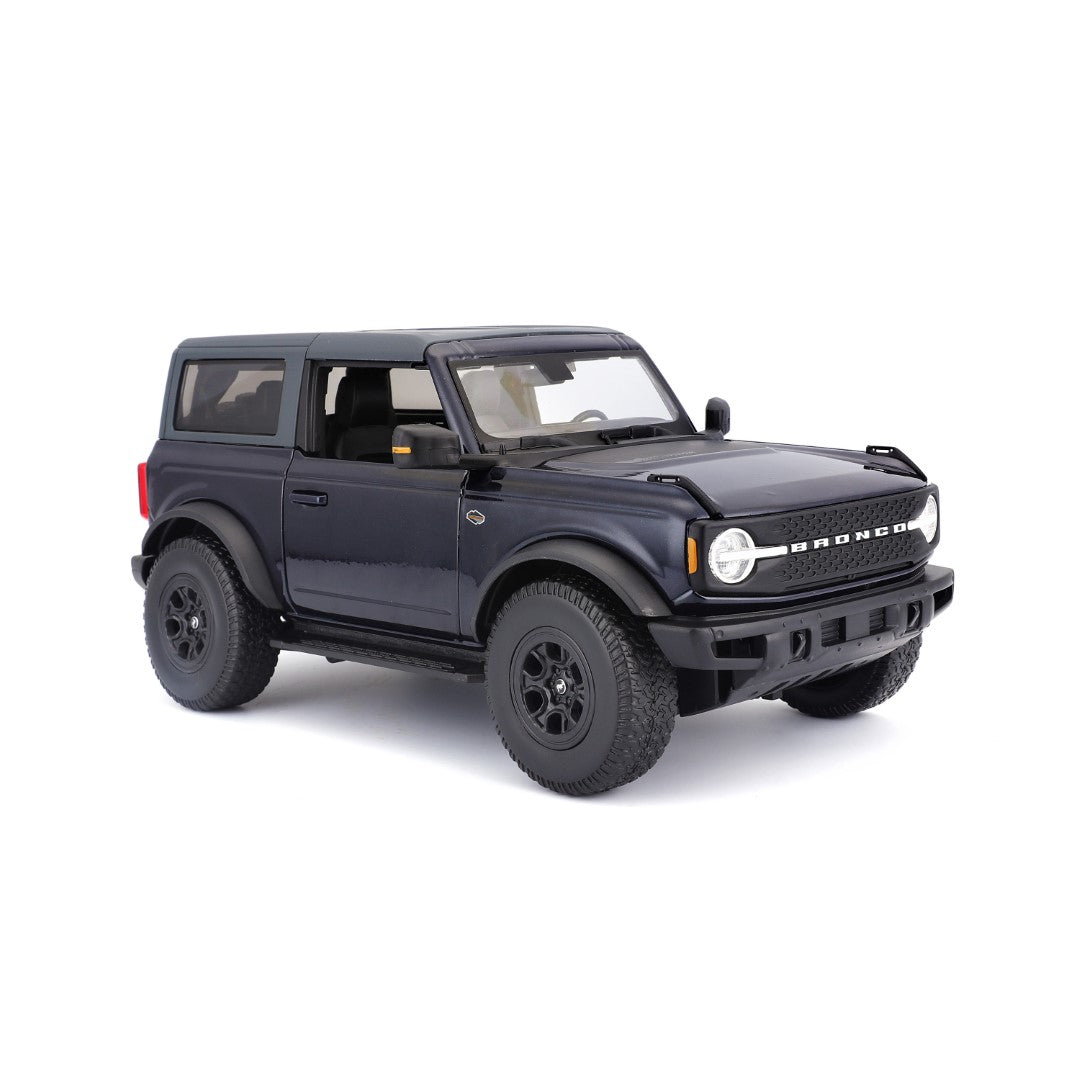 31456 Burago Maisto - Ford Bronco Wildtrak (2021), nera o rossa - 1:18