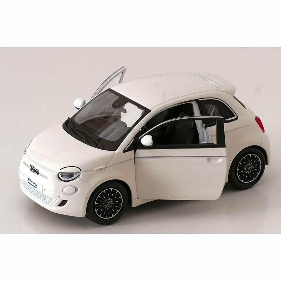 *18-21110 Bburago - Fiat 500e (2023), bianca - Scala 1:24