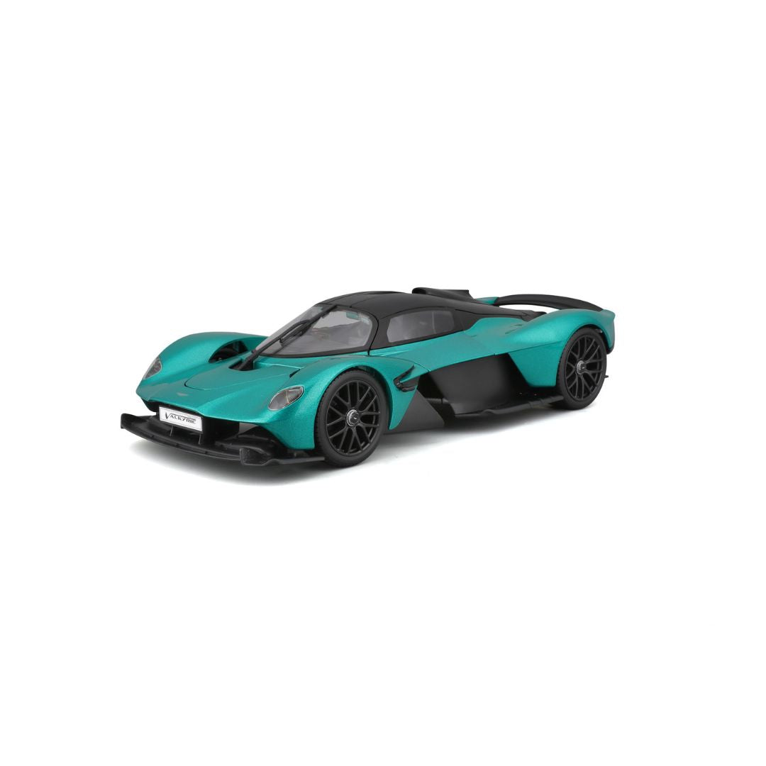 *31465 Bburago Maisto - Aston Martin Valkyrie (2022), verde o argento