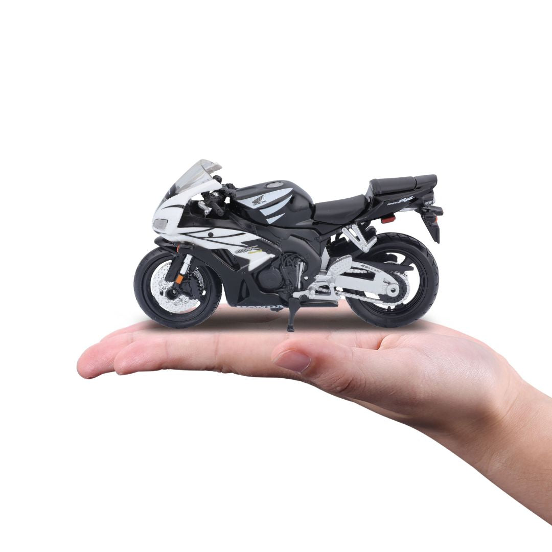 39308 Bburago Maisto - Honda CBR 1000RR - Scala 1:18