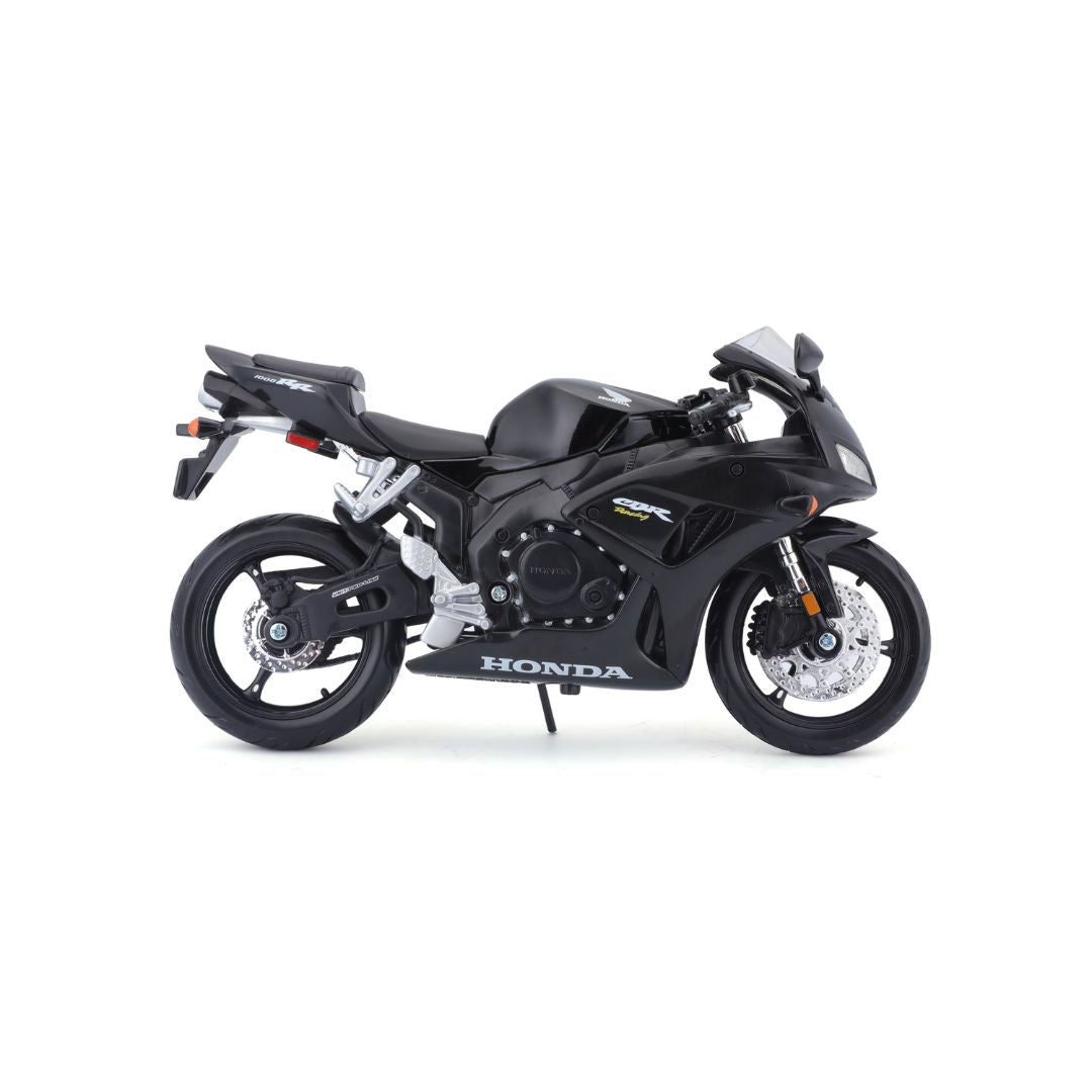 20-06182 Bburago Maisto - Honda CBR1000RR, nera - Scala 1:12