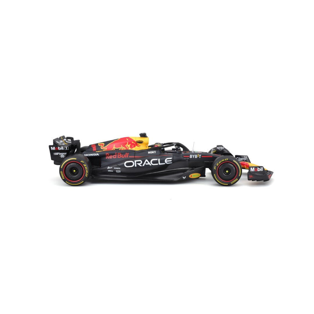 18-18003 Bburago Race - Red Bull Racing RB19 - #11 (Perez) - 1: 18