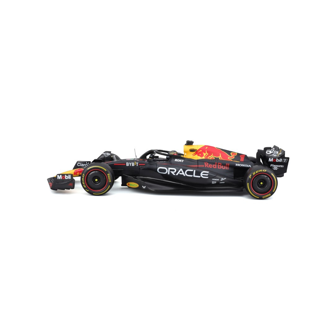 18-18003 Bburago Race - Red Bull Racing RB19 - #11 (Perez) - 1: 18