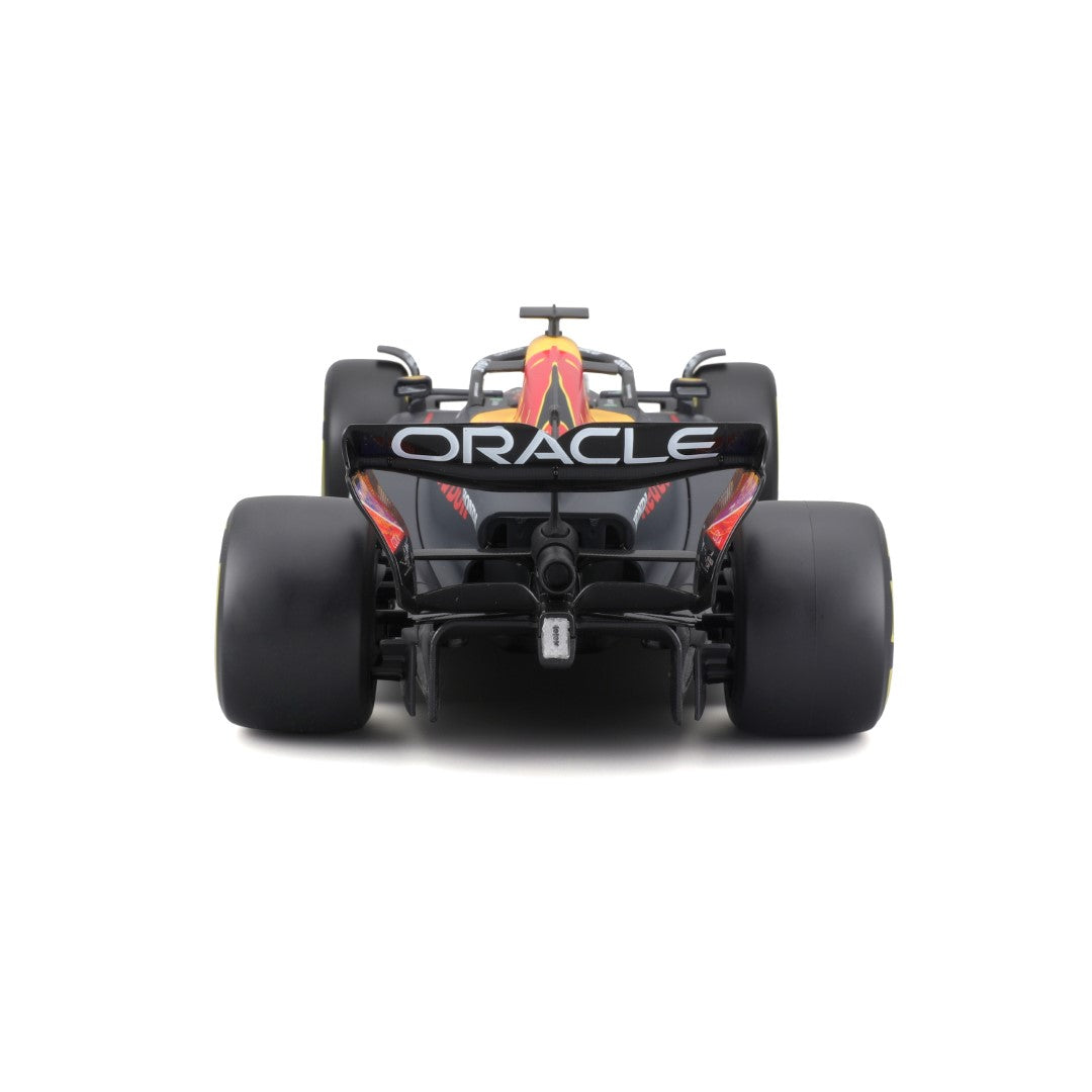 18-18003 Bburago Race - Red Bull Racing RB19 - #11 (Perez) - 1: 18