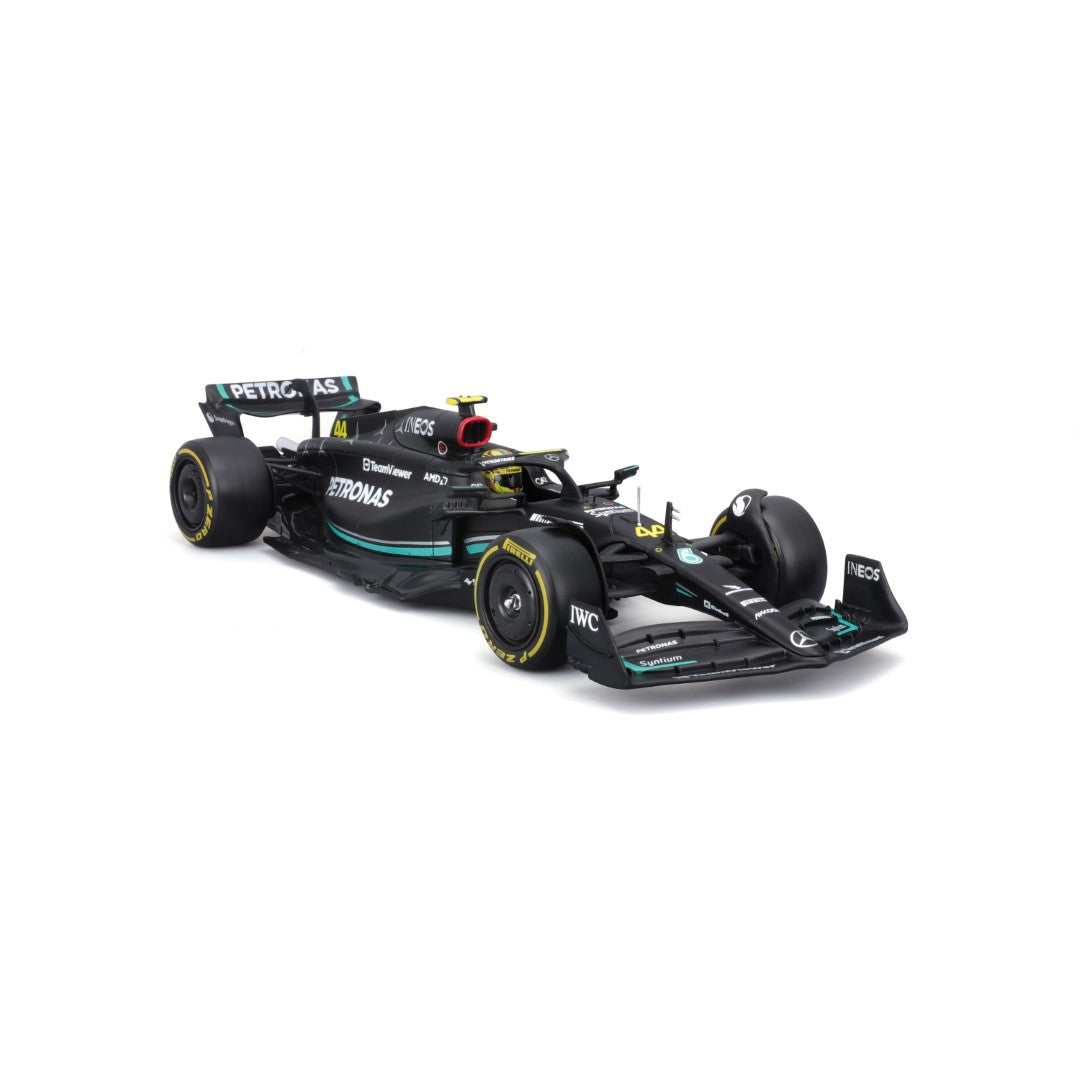 18-28028 Bburago Race - Mercedes AMG F1 W14 E Performance #44 - 1:24