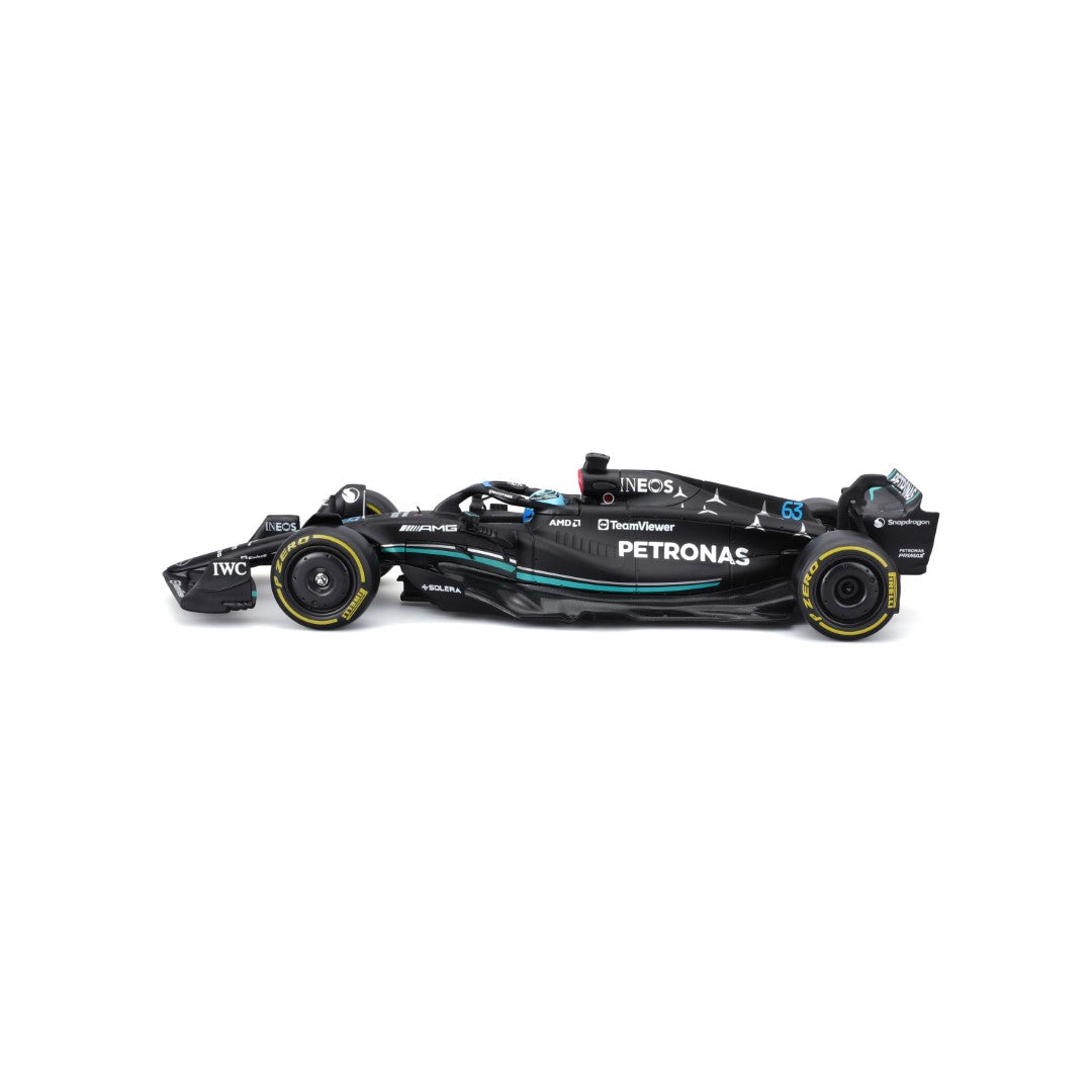 18-28028 Bburago Race - Mercedes AMG F1 W14 E Performance #63 - 1:24