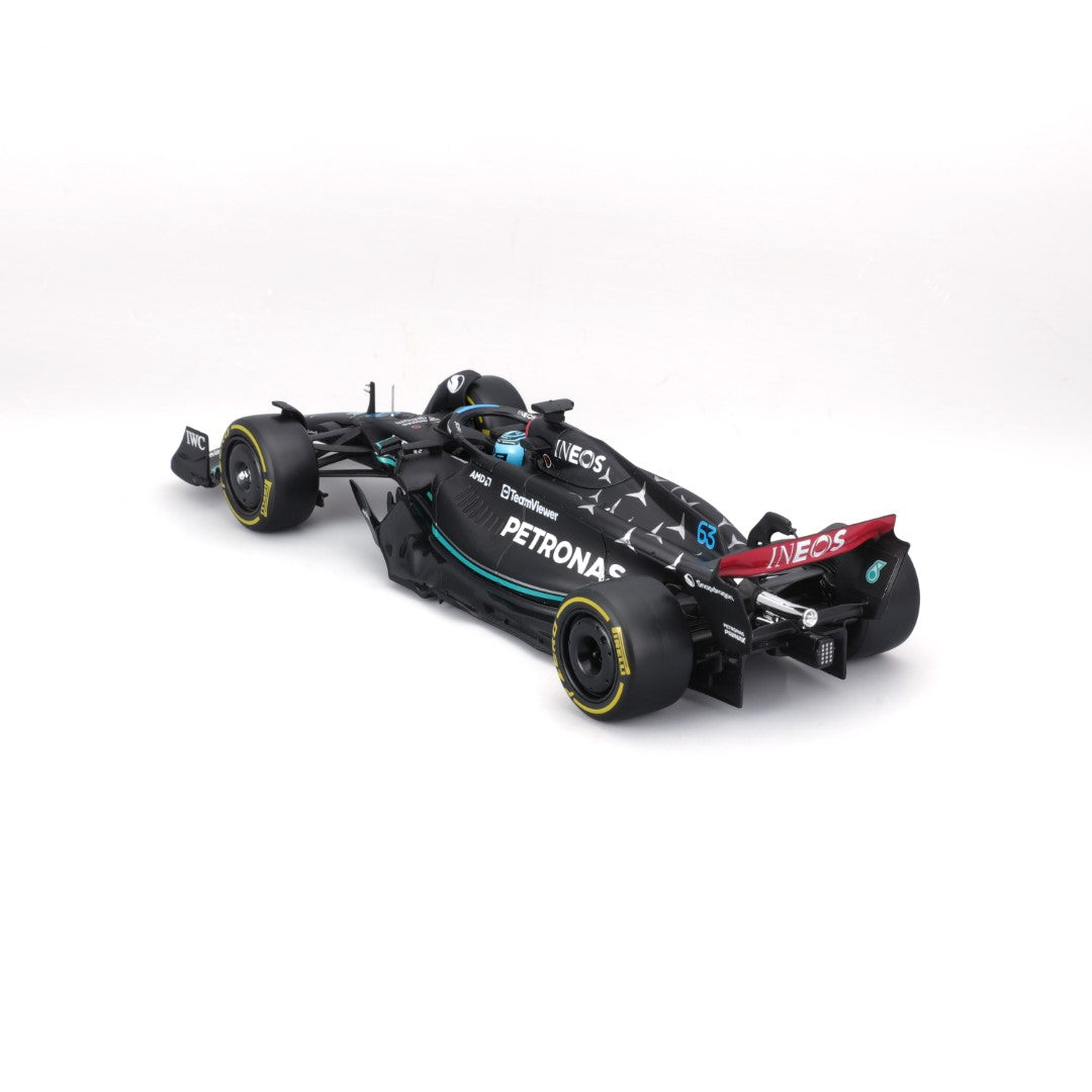 18-28028 Bburago Race - Mercedes AMG F1 W14 E Performance #63 - 1:24