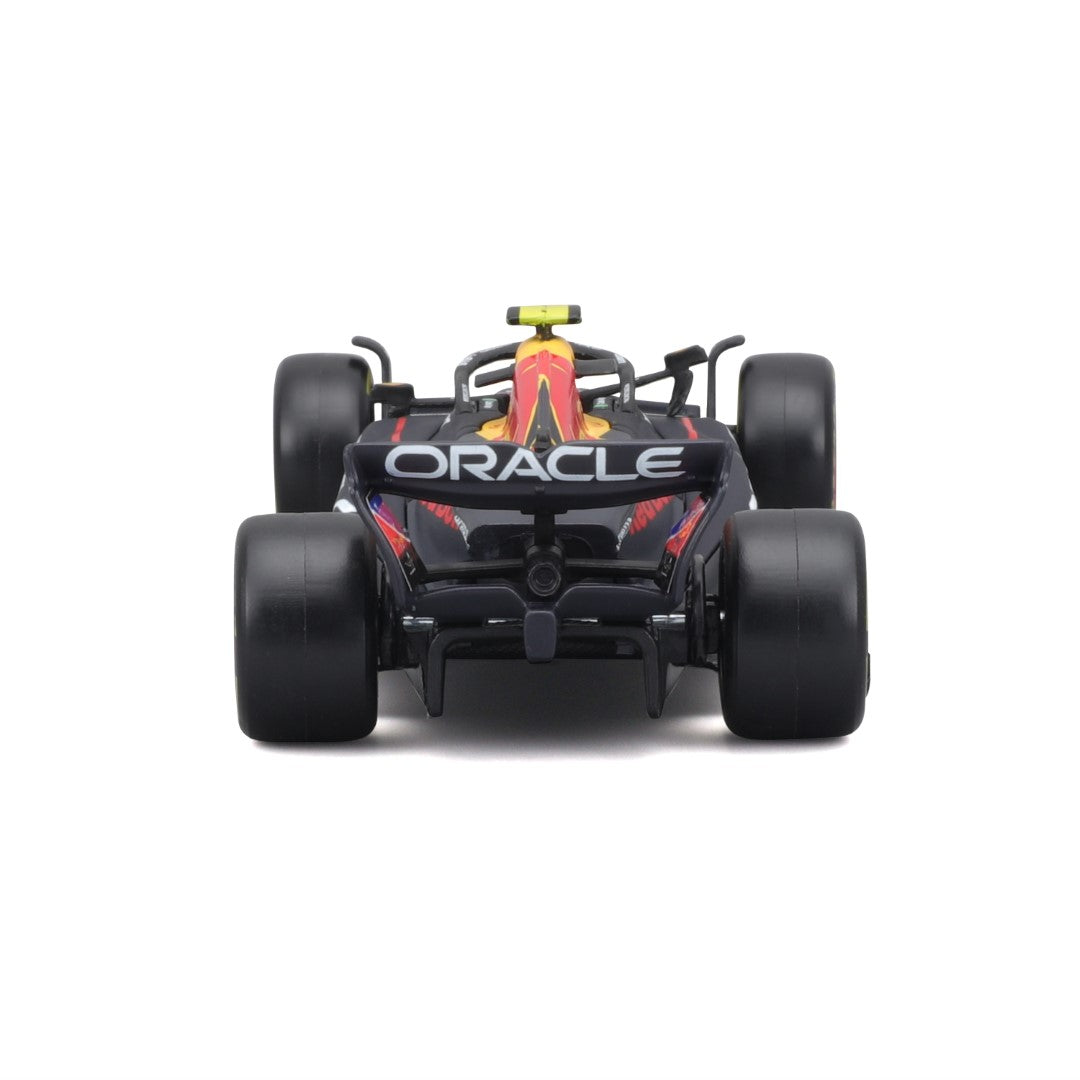 18-38083 Bburago Race - Red Bull Racing RB19 #11, con casco - 1:43