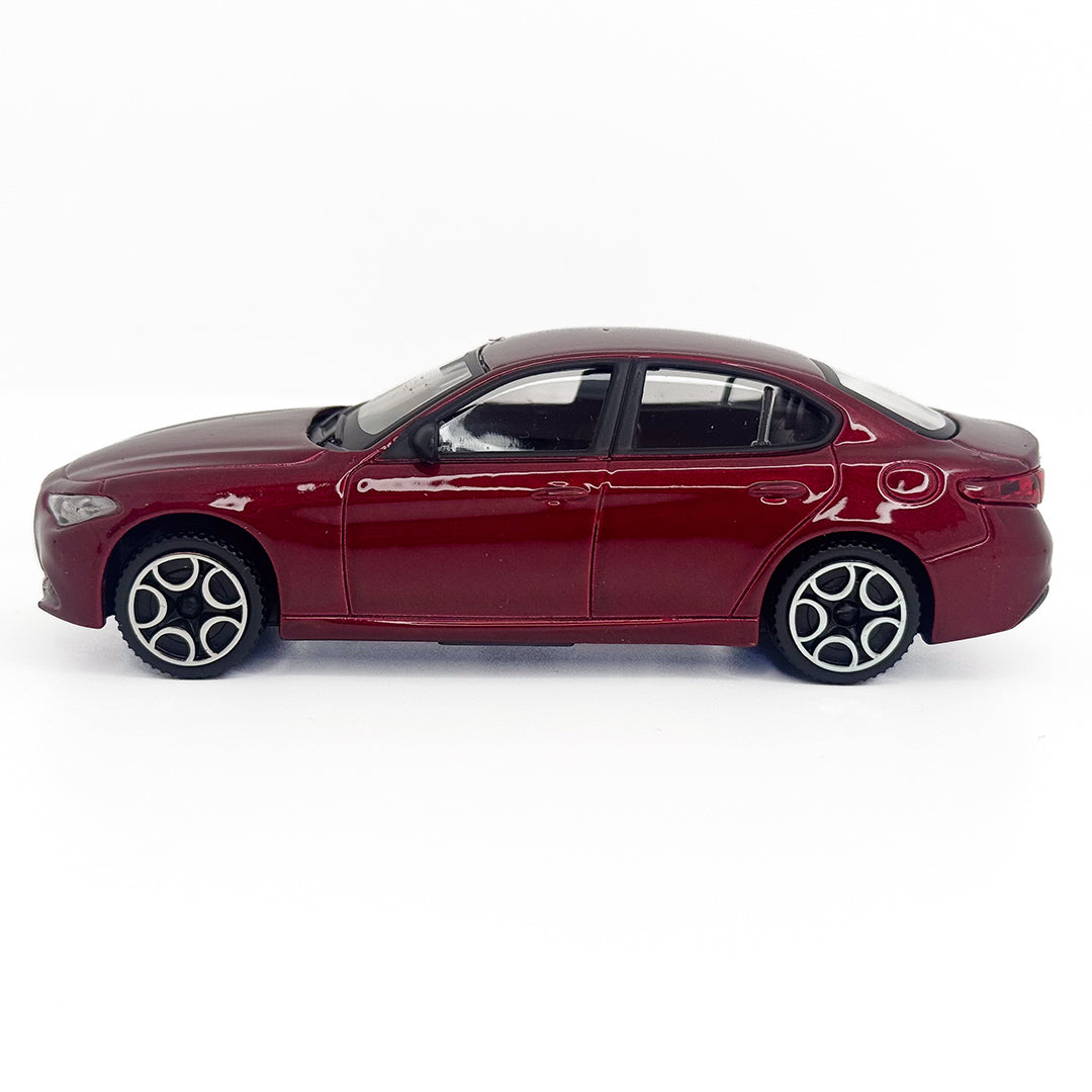 18-30329 Bburago Street Fire - Alfa Romeo Giulia, rossa - Scala 1:43